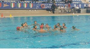 Scopri di più sull'articolo L’Ortigia sfiora la rimonta, ma alla fine con il Posillipo arriva il pari. Piccardo: “Abbiamo sbagliato troppi gol, ma la squadra è stanca e oggi va compresa”