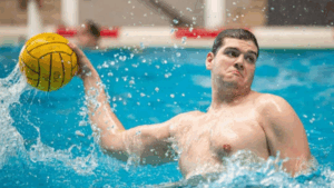 Scopri di più sull'articolo UFFICIALE – Il centroboa Máté Attila Aranyi è un nuovo giocatore biancoverde. Le sue prime parole: “Mi auguro di diventare un giocatore prezioso per l’Ortigia”